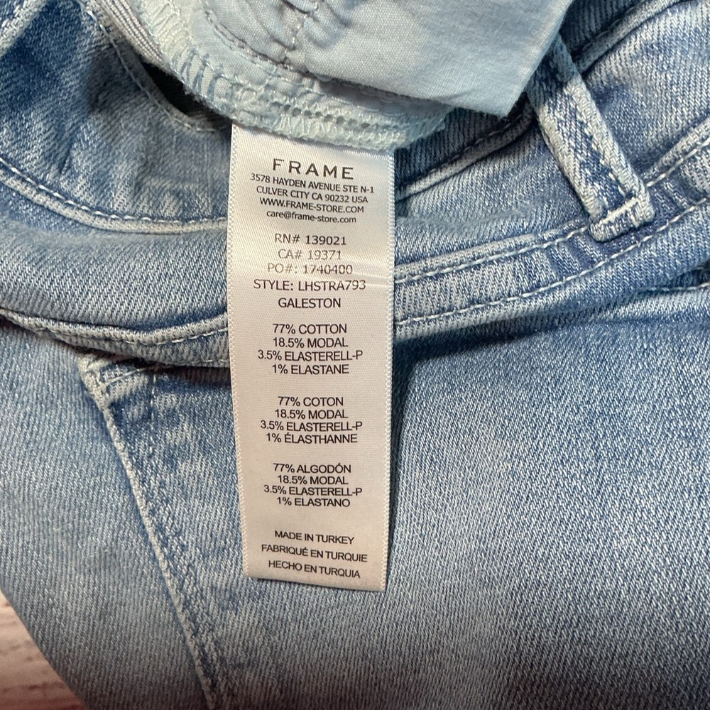 Frame Le High Straight denim jeans. Size 27. - Picture 7 of 10
